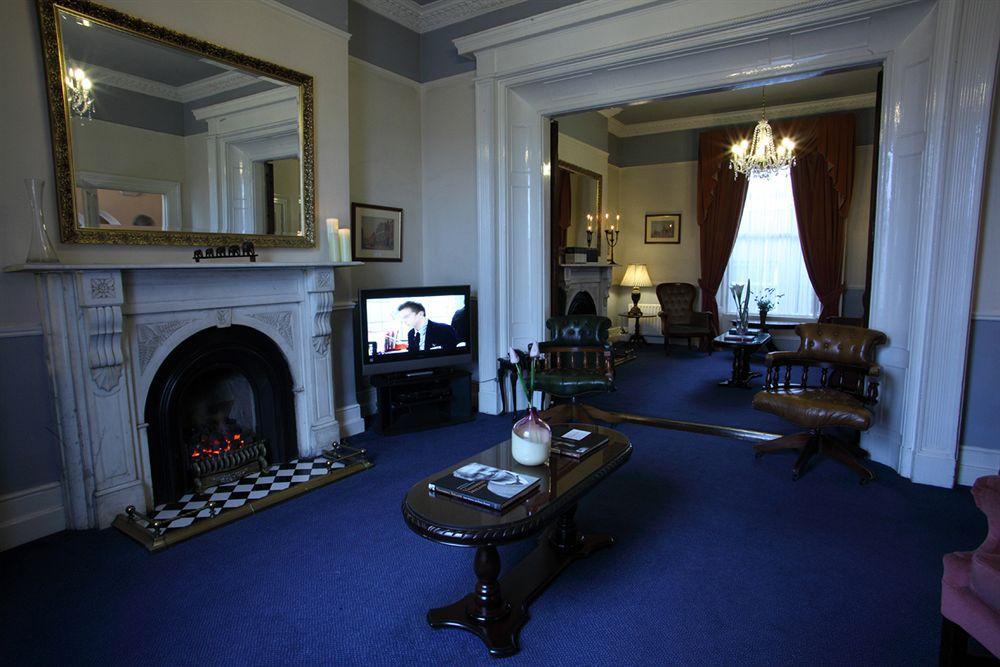 Charleville Lodge Hotel Dublin Interior photo