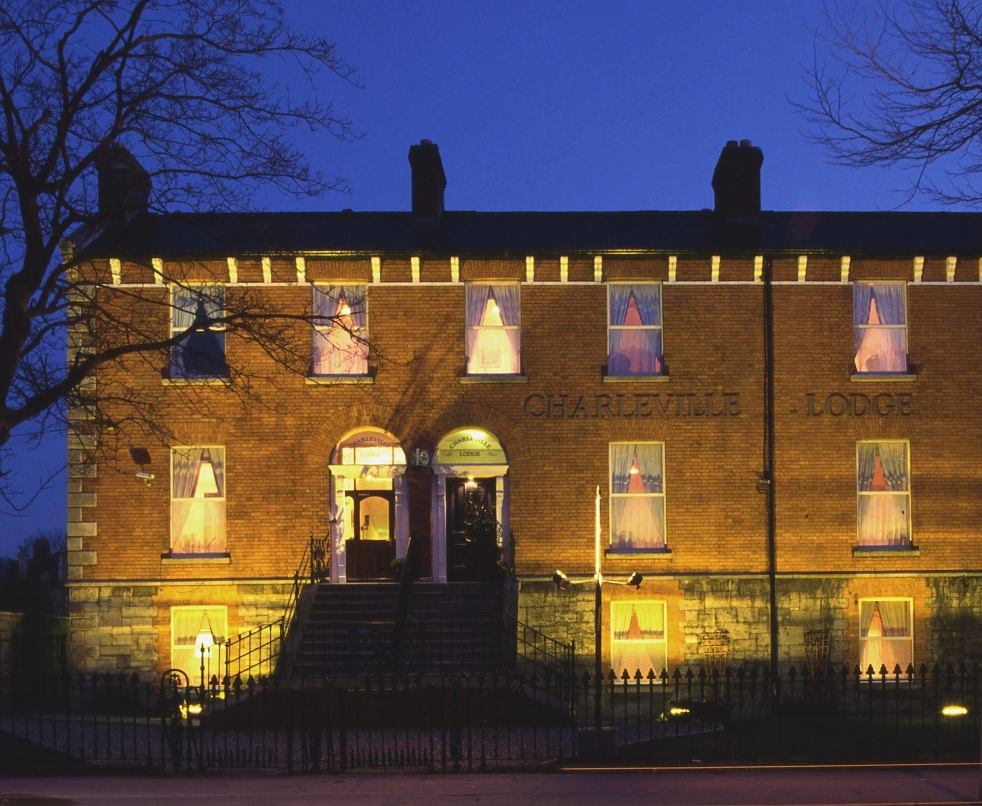 Charleville Lodge Hotel Dublin Exterior photo